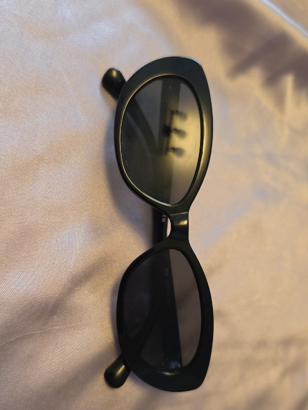 CC Glossy Black Cat-Eye Sunglasses with Dark Lenses